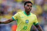 El Real Madrid se relame con sus brasileños: Rodrygo marca y Endrick Vinicius ponen la magia