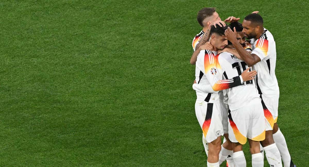 Alemania celebra el gol de Musiala./AFP