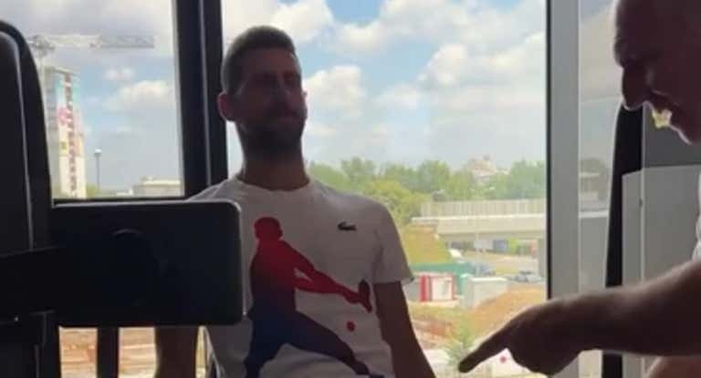 Djokovic ya está listo para regresar tras su lesión, con mucho humor.
