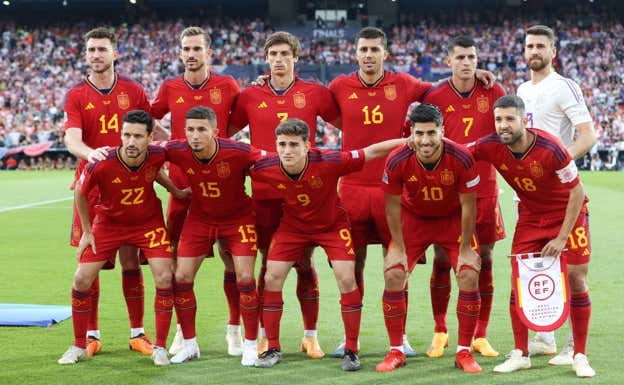 El once de España en la final de la Nations League de 2023.  RFEF