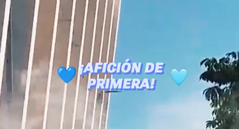 La afición del Málaga no falla en su cita con el ascenso