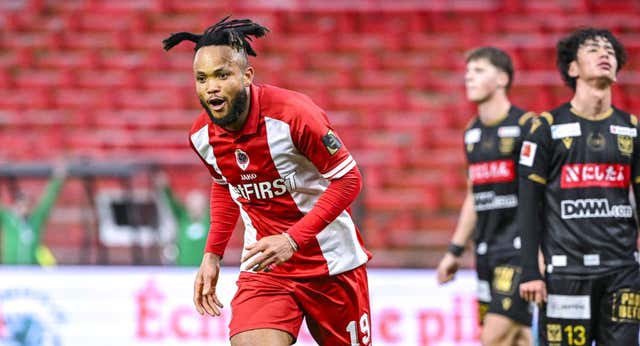 Chidera Ejuke, en Sevilla para ser el primer fichaje de Orta