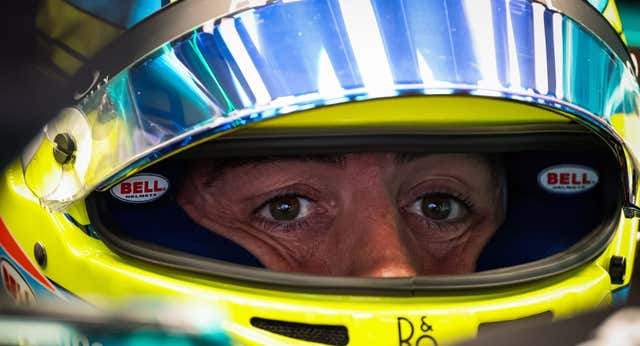Fernando Alonso revela quién ha sido su gran rival… ¡y no es piloto!: «Era el gran dominador»