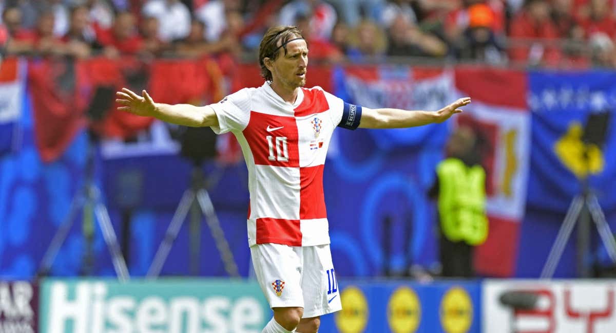 Luka Modric, durante el partido contra Albania de Hamburgo./REUTERS