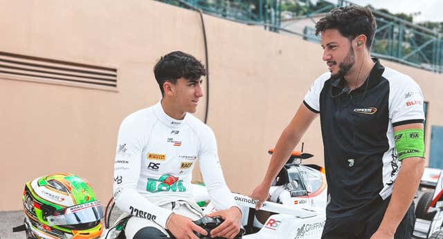 No podía ser en otro sitio: Mari Boya es profeta en su tierra y gana la Sprint de F3