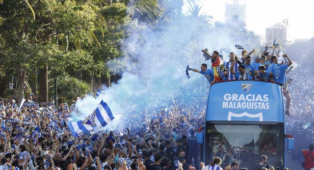 La resaca de un ascenso: ¿qué futuro le espera al Málaga?