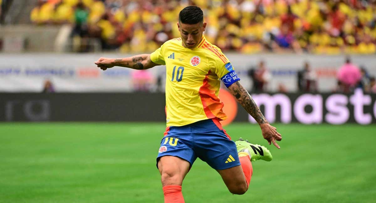 James Rodríguez y su zurda de oro. /EFE