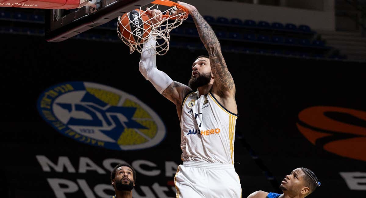 Poirier, durante un partido del Real Madrid esta temporada.