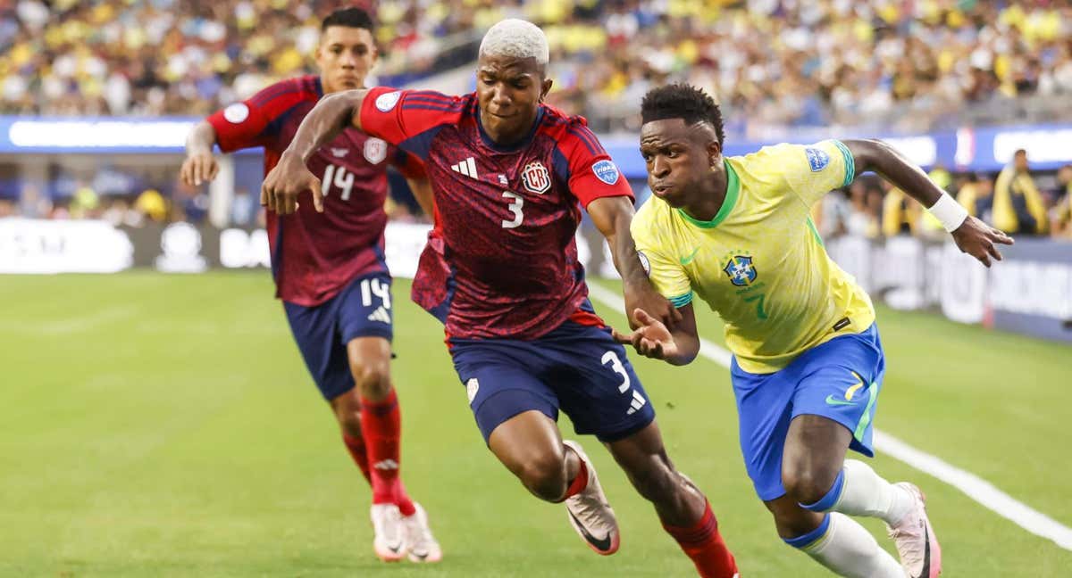 Vinicius, durante el Brasil - Costa Rica./EFE/EPA/CAROLINE BREHMAN