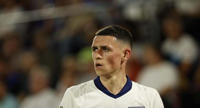 Phil Foden abandona la concentración para asistir al parto de su tercer hijo