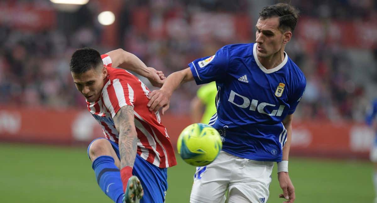 Sporting y Oviedo protagonizarán uno de los derbis del año.