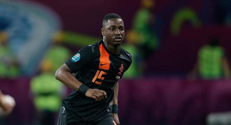 Jetro Willems fue el debutante más joven en la historia de la Eurocopa.