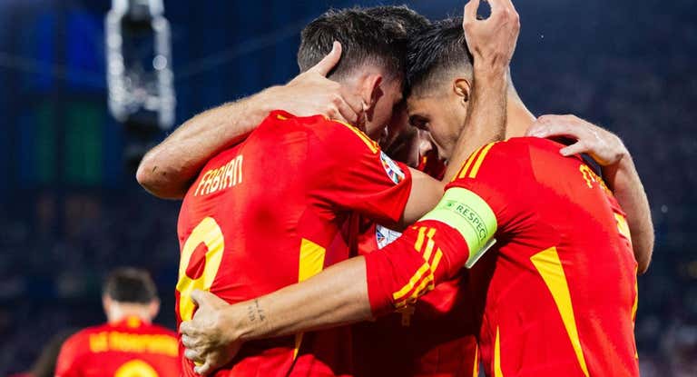 La Selección celebra el primer gol de España ante Georgia en un partido que acabó remontando.