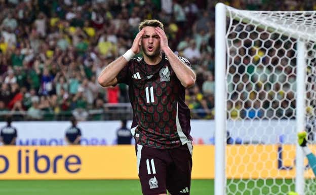 Ecuador mira a Messi y deja fuera a México de los cuartos de final