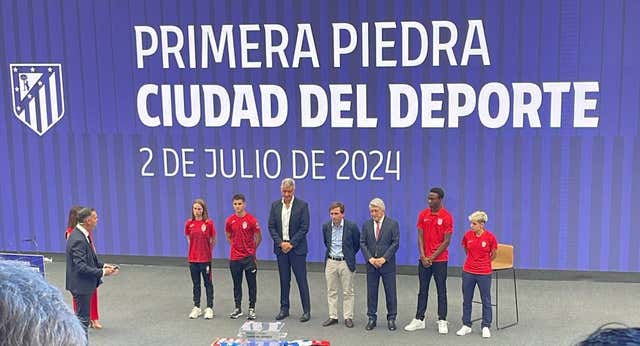 La Ciudad del Deporte del Atlético pone su primera piedra: “Para que los Kokes del futuro se formen en las puertas del Metropolitano”