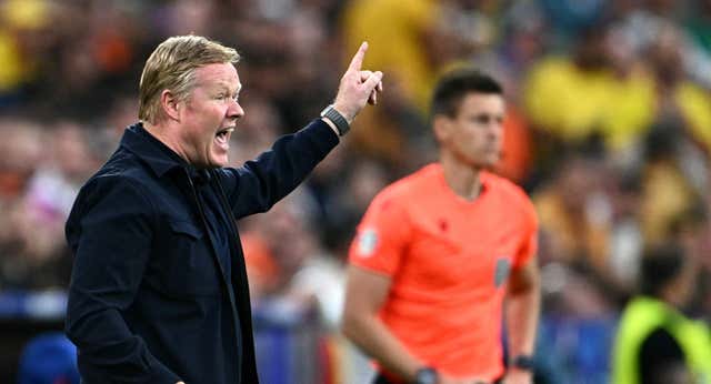 Koeman parece otro: «Con él hay mejor ambiente que con Van Gaal», «no tiene enemigos»