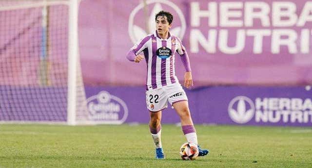 Fran Ortuño, el futbolista de 21 años que factura millones con sus empresas: “El modelo de enseñar en la universidad es totalmente diferente a la realidad”