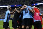 Uruguay manda de vuelta a casa a Brasil tras los penaltis