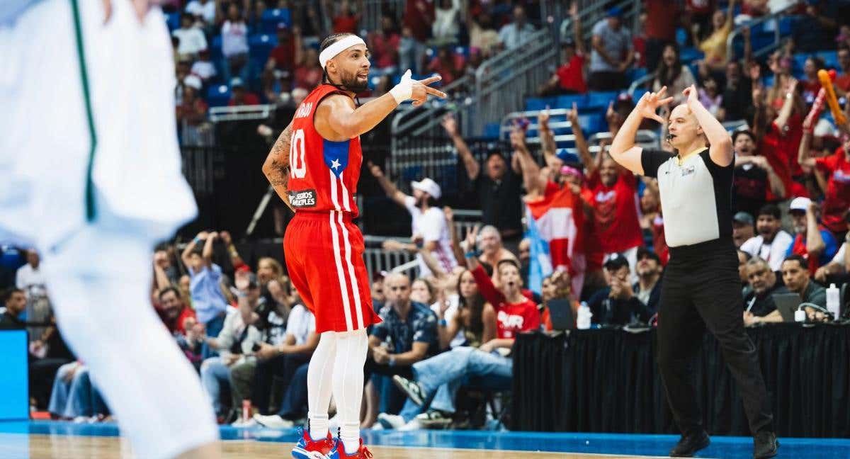 Alvarado celebra una canasta./FIBA