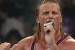 El accidente que le costó la vida a Owen Hart y que no hizo a WWF detener el show