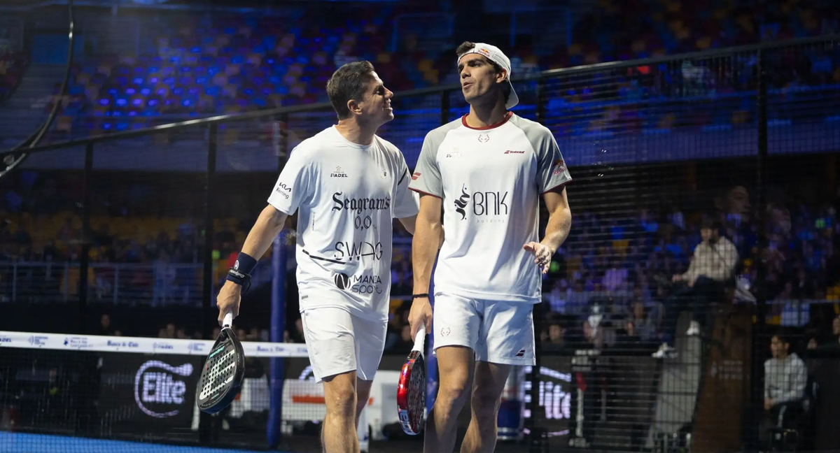 Paquito Navarro y Juan Lebrón durante un partido. /PREMIER PADEL