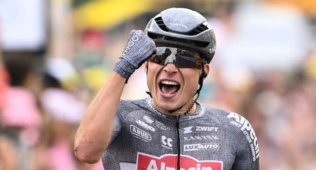 Philipsen se redime y el Tour tiene un grave problema