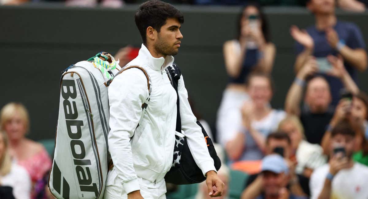 Carlos Alcaraz, en Wimbledon./REUTERS