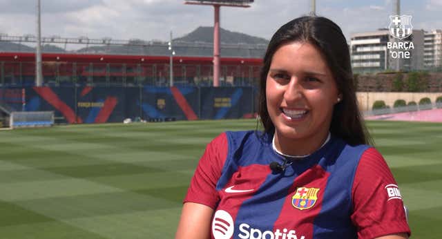 Kika Nazareth, los elogios a «las mejores» y un sueño cumplido: «Un día estoy en la escuela y otro firmando por el Barça»