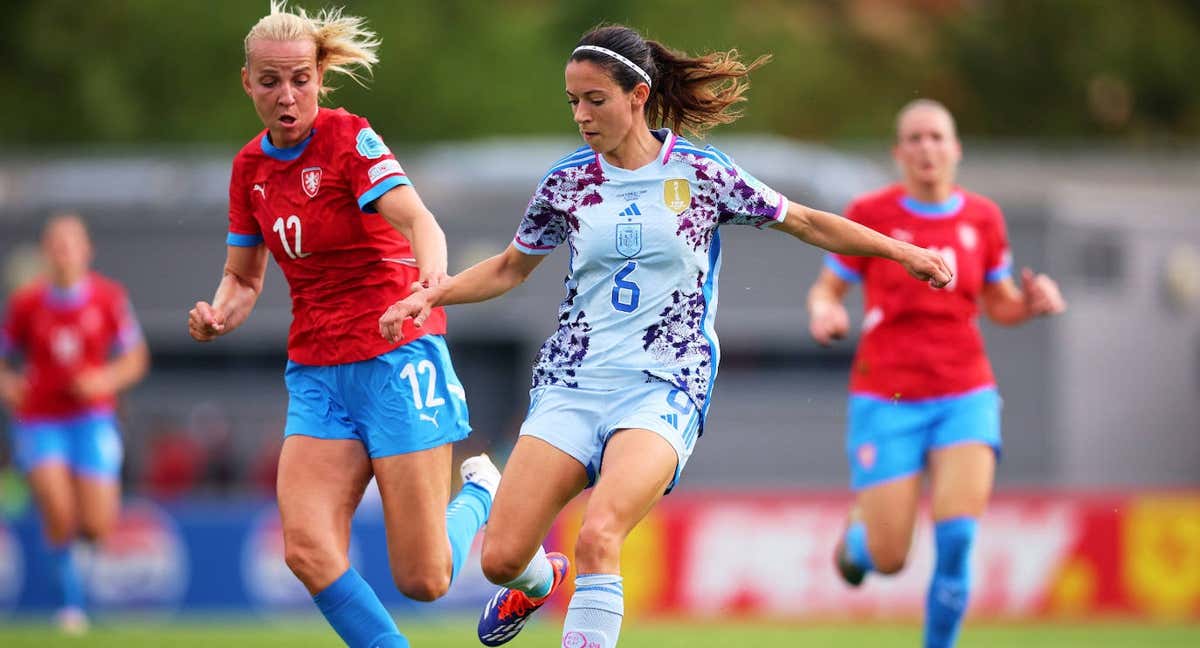 Aitana Bonmatí, goleadora de España, durante el partido ante República Checa. /RFEF