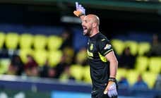 El Como ficha a Pepe Reina para su último baile