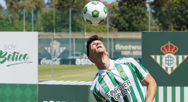 El aprendizaje de la Premier y la Serie A para un nuevo Diego Llorente