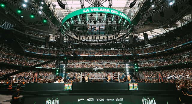 Ibai Llanos rompe récords otra vez: 80.000 personas en el Bernabéu y casi cuatro millones en casa