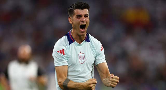 La que se puede liar en España: Álvaro Morata propone a Carlos Alcaraz una celebración conjunta de la Eurocopa y Wimbledon