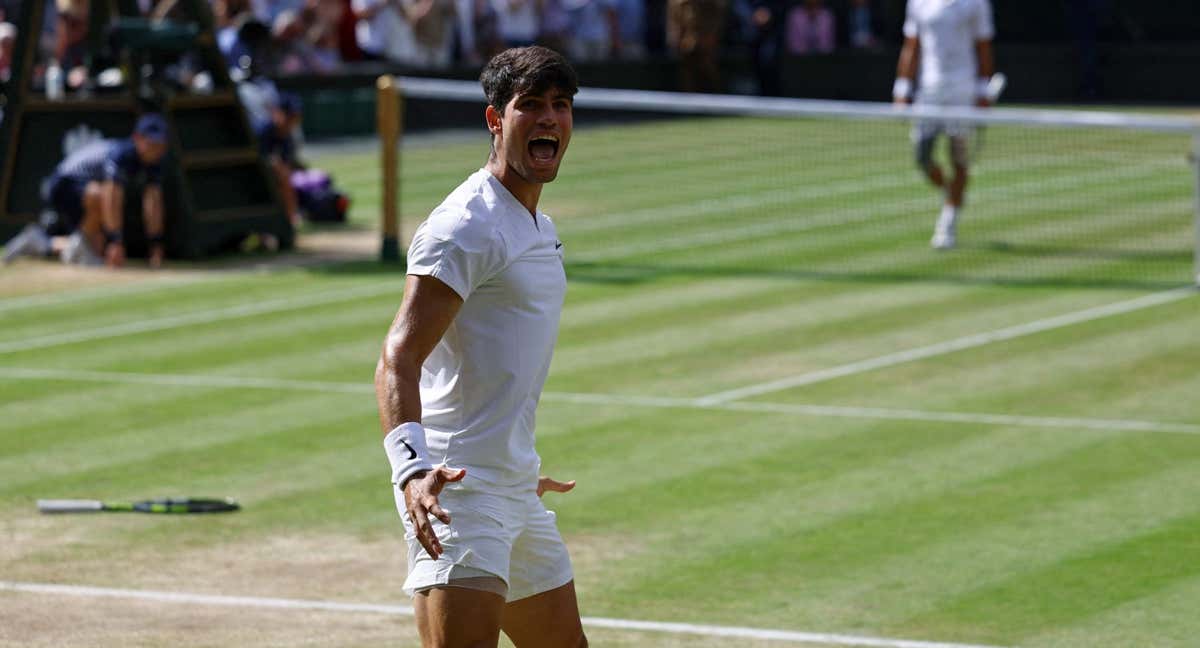 Carlos Alcaraz, justo después de ganar Wimbledon. /REUTERS