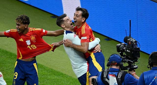 Morata desvela sus apoyos en los momentos más oscuros: ‘Si no fuera por Iniesta y Bojan no habría jugado esta Eurocopa’