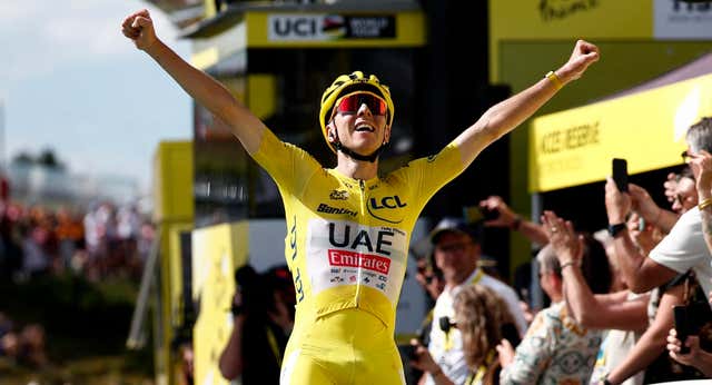 Pogacar hunde a Vingegaard y Enric Mas se luce en la etapa reina del Tour