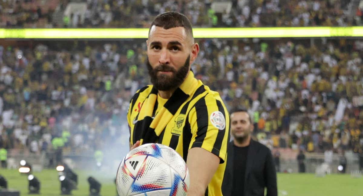 Karim Benzema, durante su presentación con el Al-Ittihad.