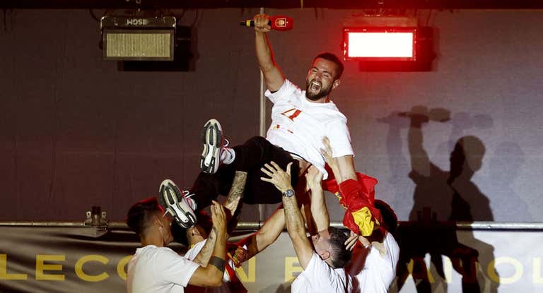 Un momento de la celebración de la Selección en el escenario de Cibeles.