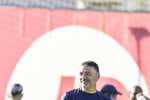 El primer esbozo de García Pimienta: 4-3-3, defensa adelantada y confianza del club
