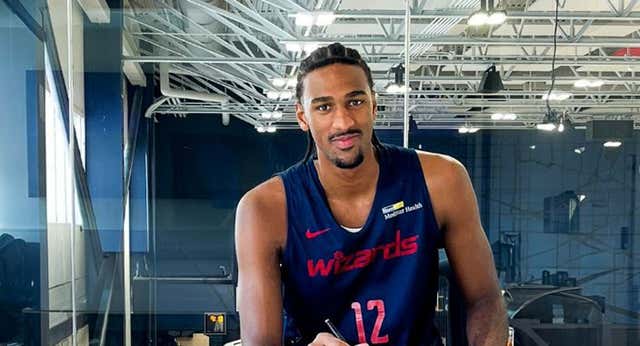 Un 0 de 15 que pone de manifiesto las dificultades del ‘madridista’ Alex Sarr en su camino a la NBA