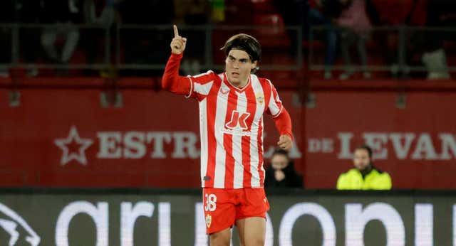 El Alavés se lleva una de las pujas del verano: Luka Romero, a un paso