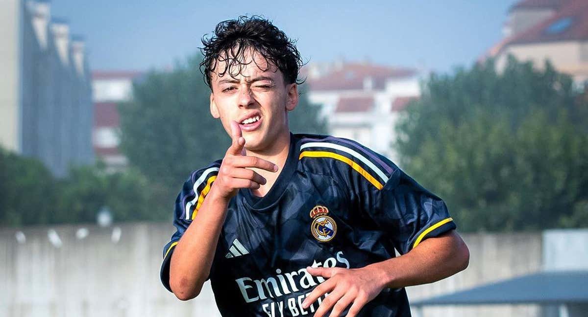 Paulo Iago celebra un gol con el Juvenil A del Real Madrid./@paulo.iago10