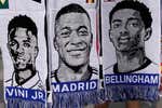 El Real Madrid revienta el club de los 100 millones con una política galáctica diferente