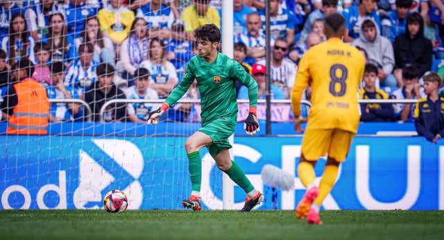 El Barça cierra la continuidad de Ander Astralaga hasta 2026 y, por ahora, no saldrá cedido