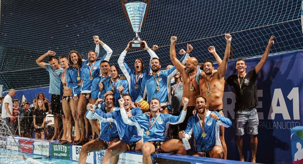 El Pro Recco celebrando su último título europeo /European Aquatics