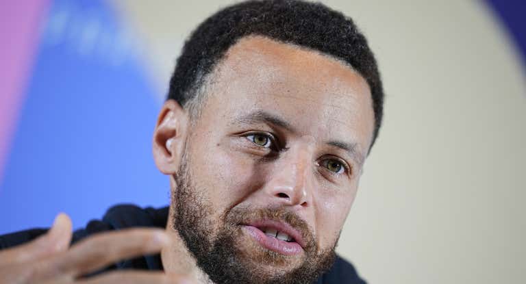 Curry, durante la rueda de prensa.