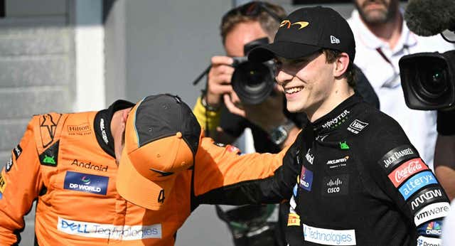 Una efeméride de Ferrari y Fernando Alonso retrata lo verde que está McLaren