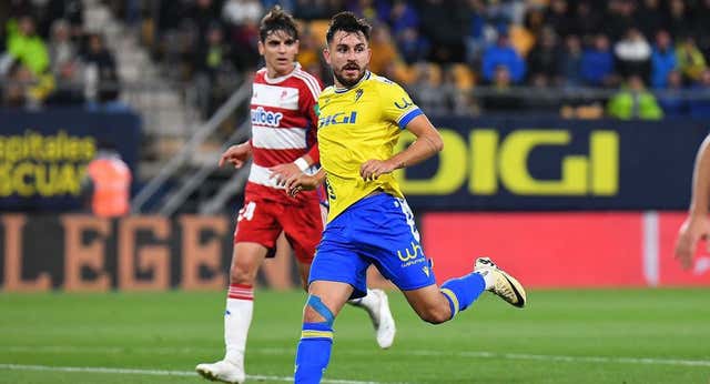 Víctor Chust, a un paso del Rayo Vallecano
