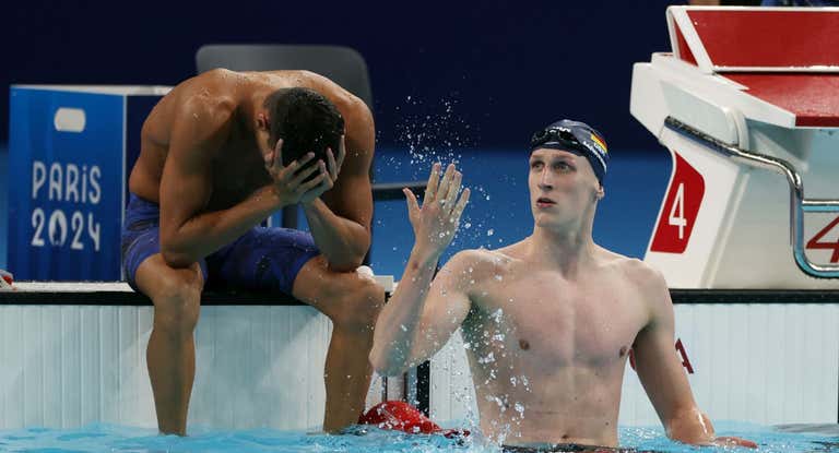 Lukas Maertens, después de conseguir el oro en los 400 libre en la primera final de los Juegos de París.