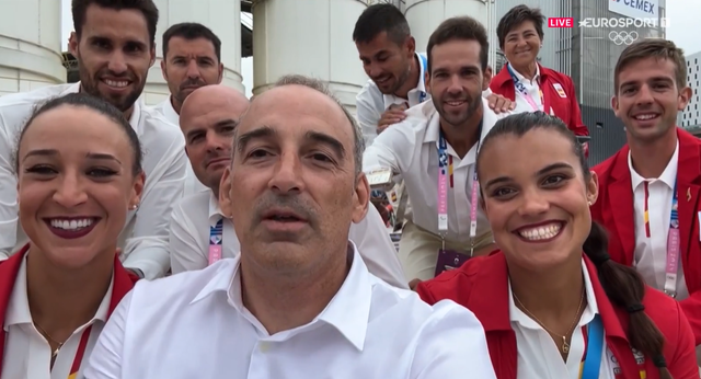 Cuatro horas infiltrado en el barco de España durante la ceremonia de apertura: “Espero que ninguno se ponga malo”